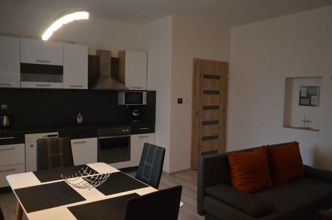 Apartmanovy Byt Třeboň מראה חיצוני תמונה