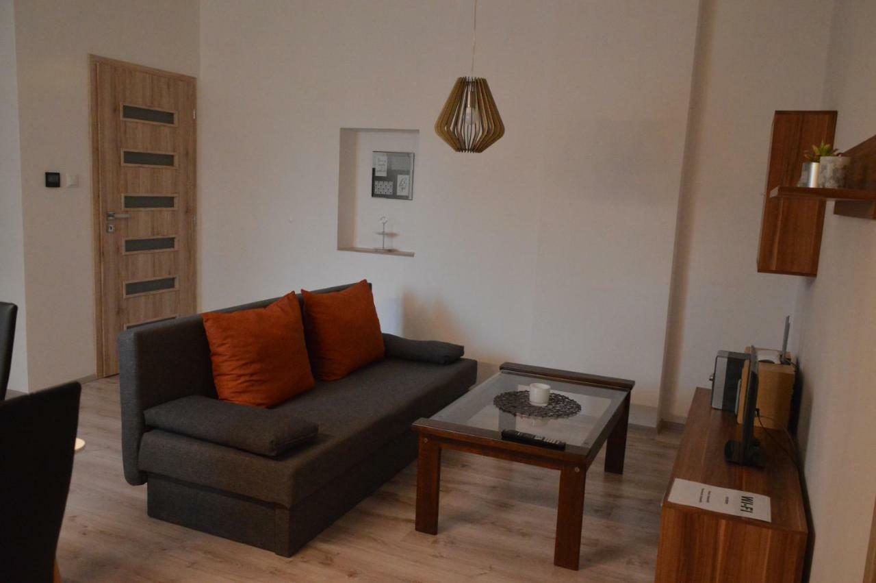 Apartmanovy Byt Třeboň מראה חיצוני תמונה