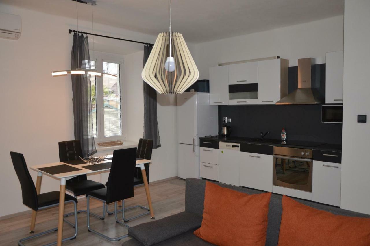 Apartmanovy Byt Třeboň מראה חיצוני תמונה