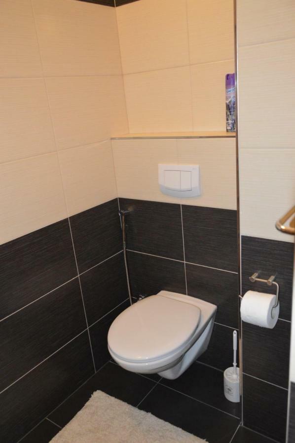 Apartmanovy Byt Třeboň מראה חיצוני תמונה
