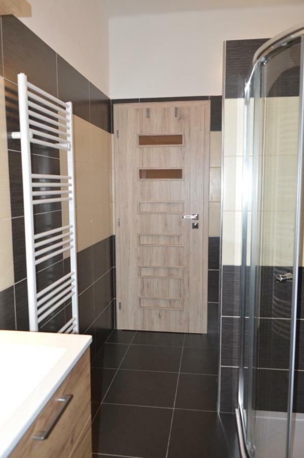 Apartmanovy Byt Třeboň מראה חיצוני תמונה