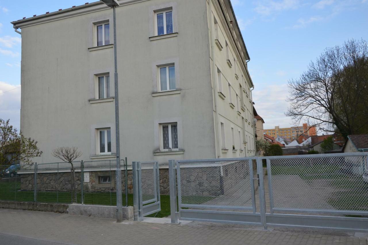 Apartmanovy Byt Třeboň מראה חיצוני תמונה