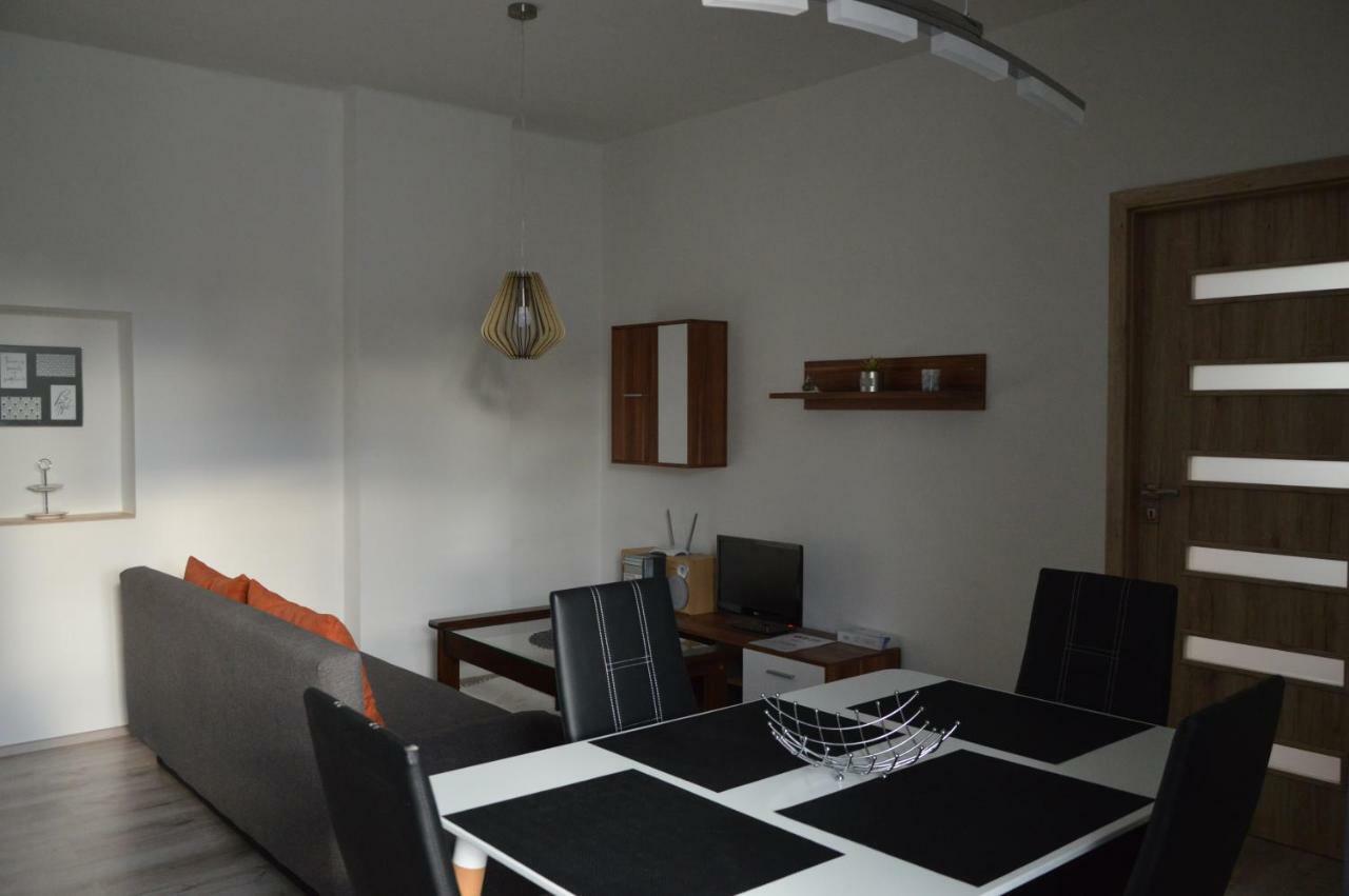 Apartmanovy Byt Třeboň מראה חיצוני תמונה